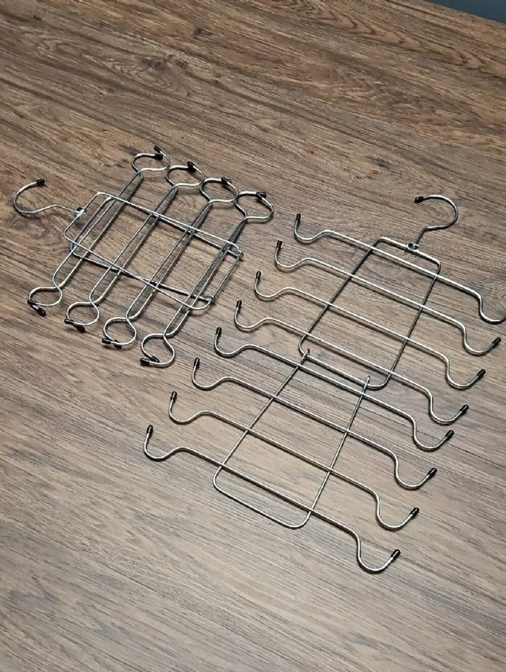 Set of 2 Folding Metal Tank Top and Bra Hangers